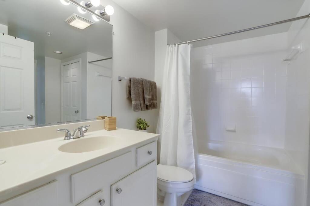 Fantastic 1 Bedroom Condo At Ballston With Gym Arlington Ngoại thất bức ảnh